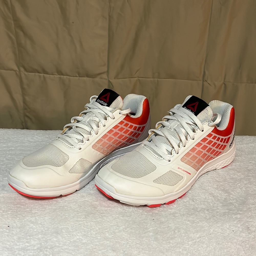 Unisex Reebok 3D Fuseframe white and orange tennis shoe